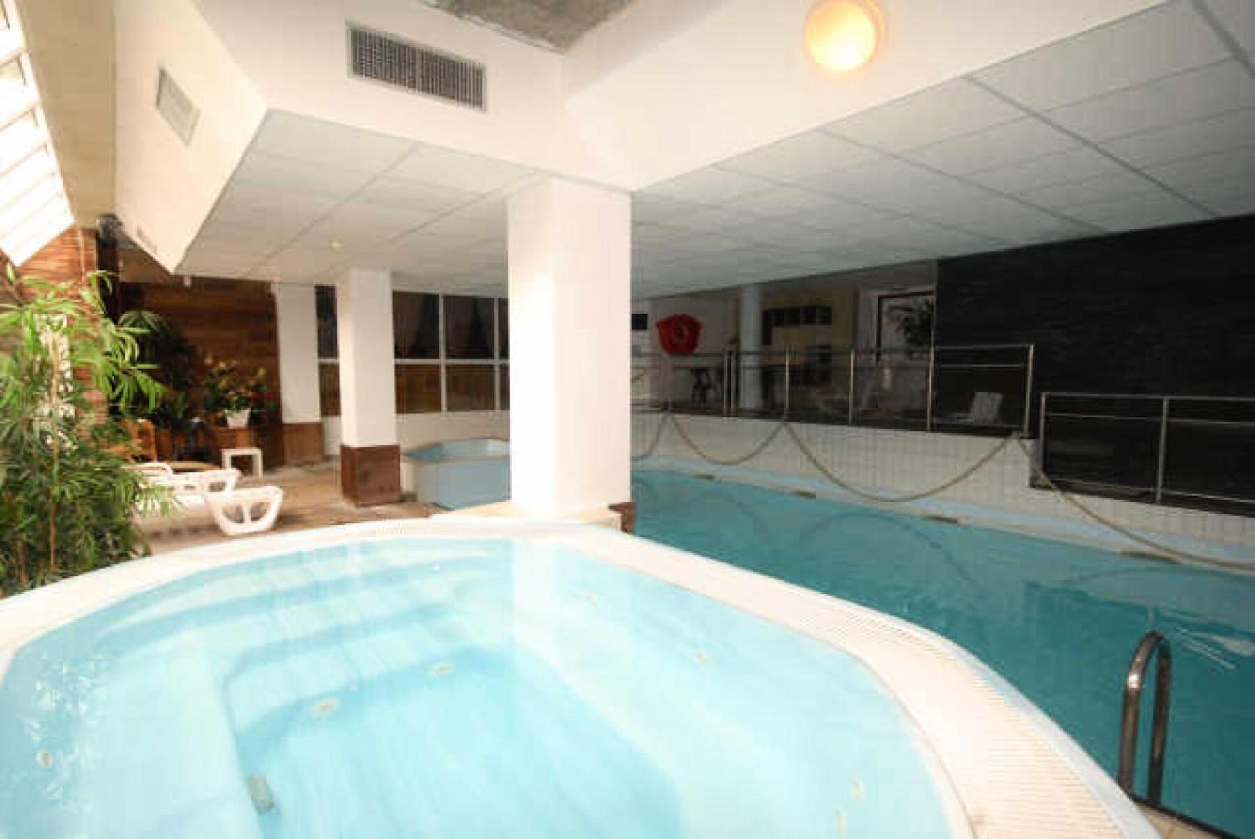 Le Chalet - Piscine 16 - Studio Pour 6 Personnes Mae-8824 Gourette Eksteriør bilde